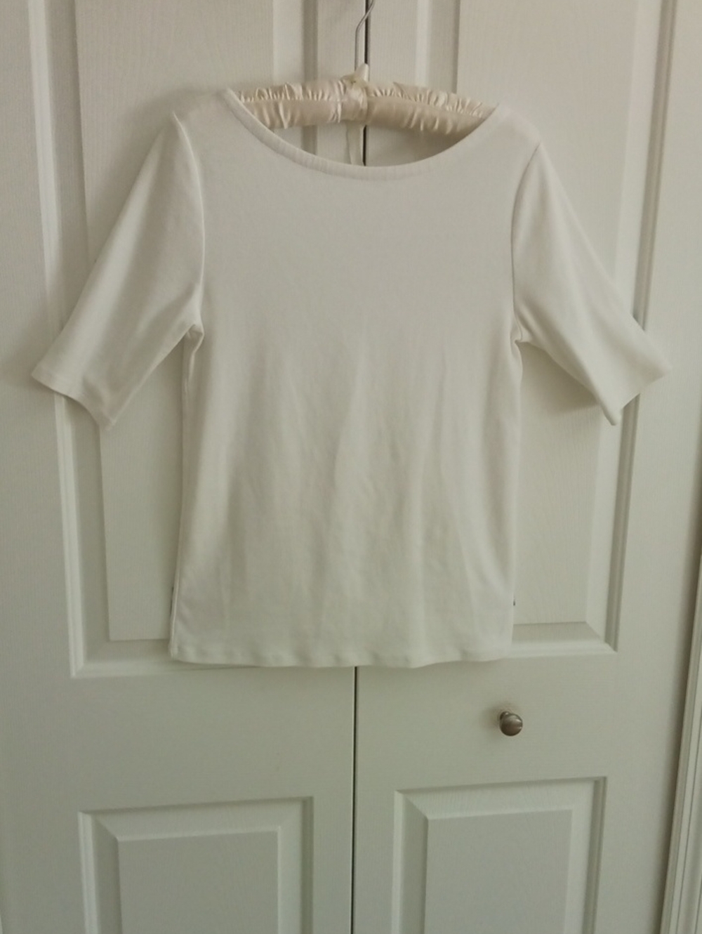 GAP White  Top - Classic Short Sleeve